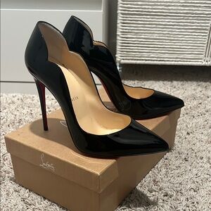 Christian Louboutin Black Heels with Pointed Toe